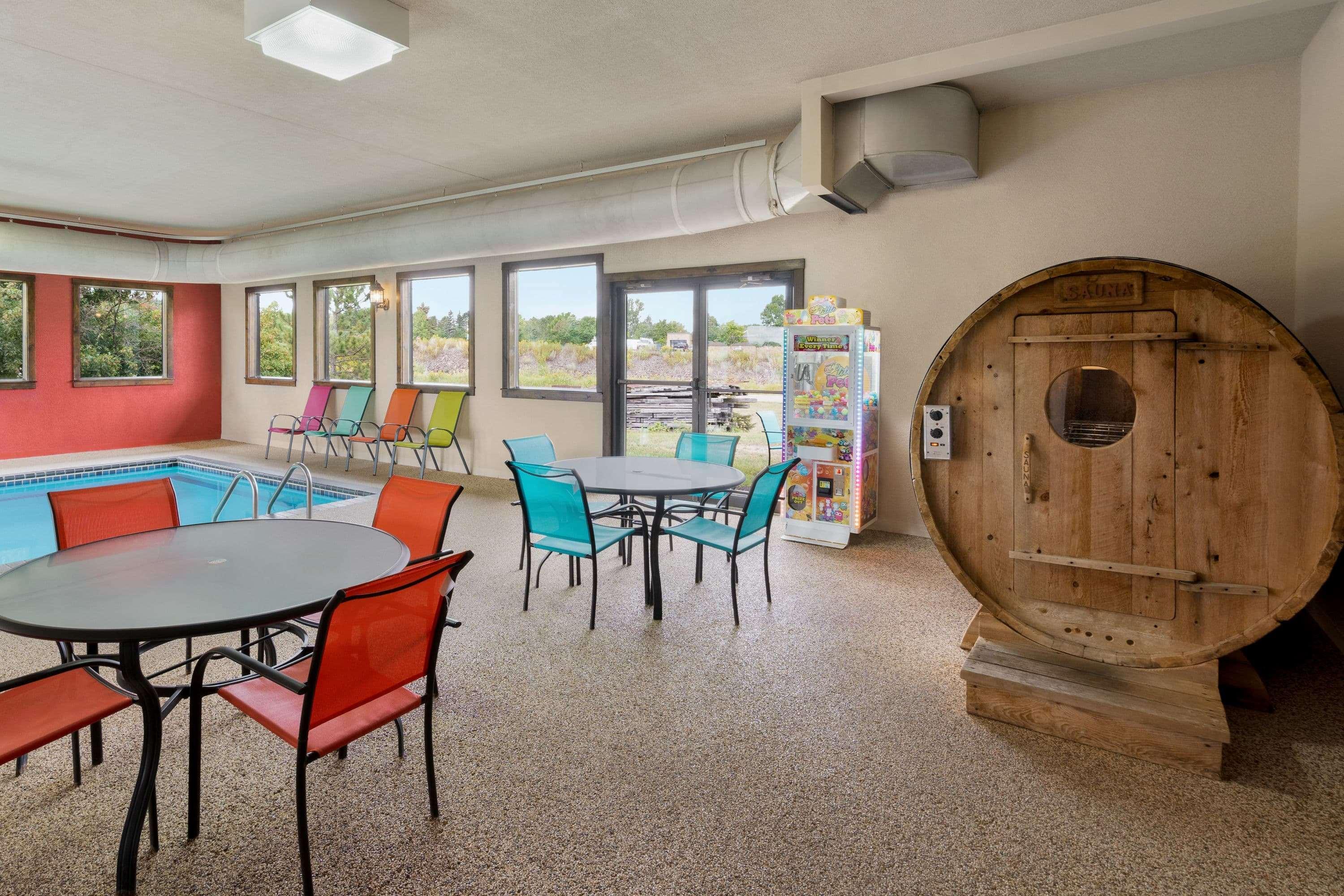 Super 8 By Wyndham Eveleth Exterior foto